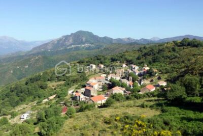 GIUNCAGGIU – APPARTEMENT DE 27 m2 A RENOVER – 2 pièces – 1 chambre – 27 m²