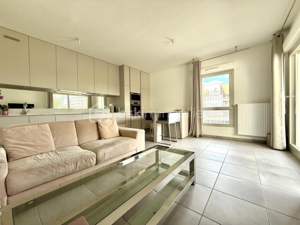 VILLEURBANNE CROIX-LUIZET – Magnifique T3 au calme dans une résidence de 2021 – 3 pièces – 2 chambres – 68 m²