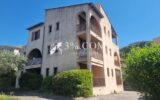 JOLI APPARTEMENT 2 PIECES A RAFRAICHIR DANS PETITE COPRO AU – 2 pièces – NR chambres – 43 m²