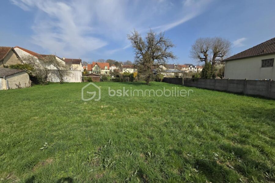 Terrain à vendre à Sucy en brie