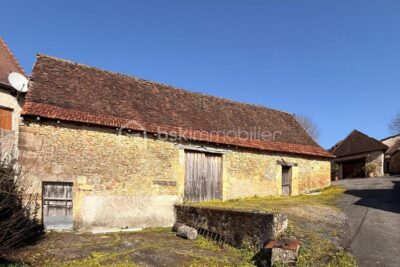 Terrain à vendre à Auriac du perigord