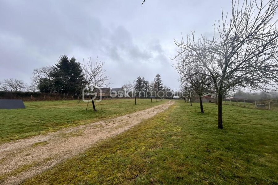Terrain à vendre à Saint leger vauban