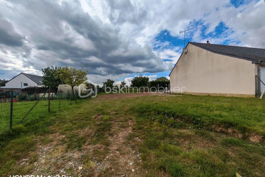 Terrain à vendre à Champigne