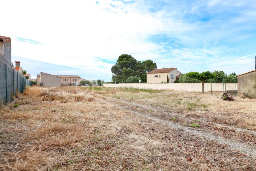 Terrain à vendre à Jonquieres