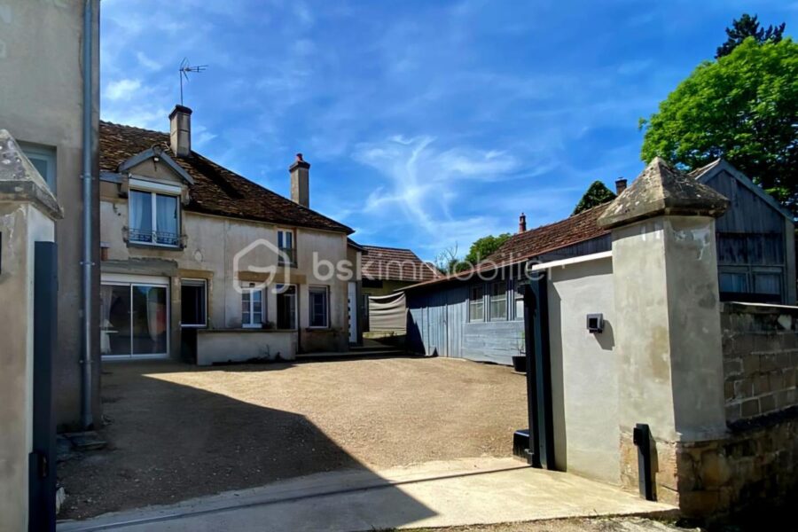Maison à vendre à Cussy les forges