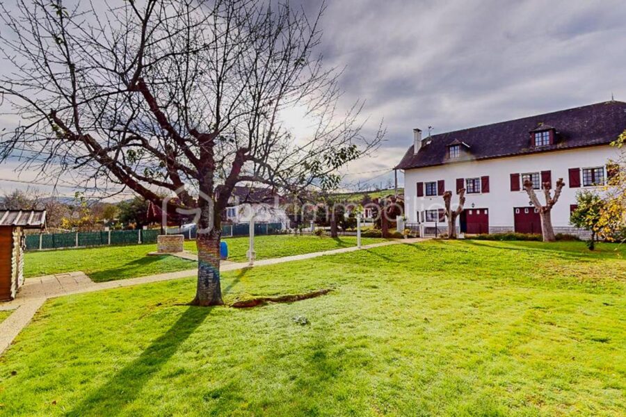 Maison à vendre à Mauleon licharre