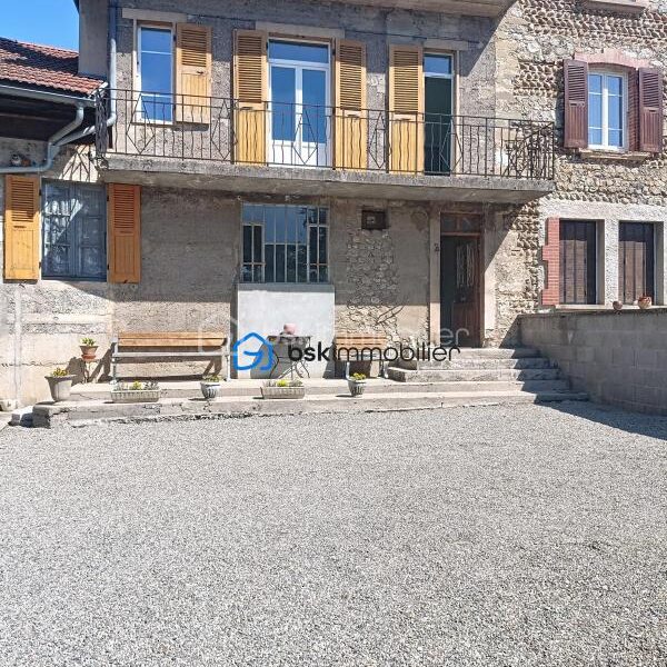 Maison à vendre à Colombe