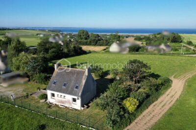 Maison à vendre à Plomodiern