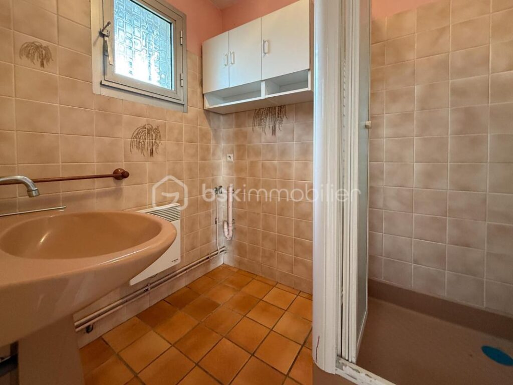 VENTE INTERACTIVE – MAISON À 150 M DE LA MER – MELON – 5 pièces – 3 chambres – 70 m²