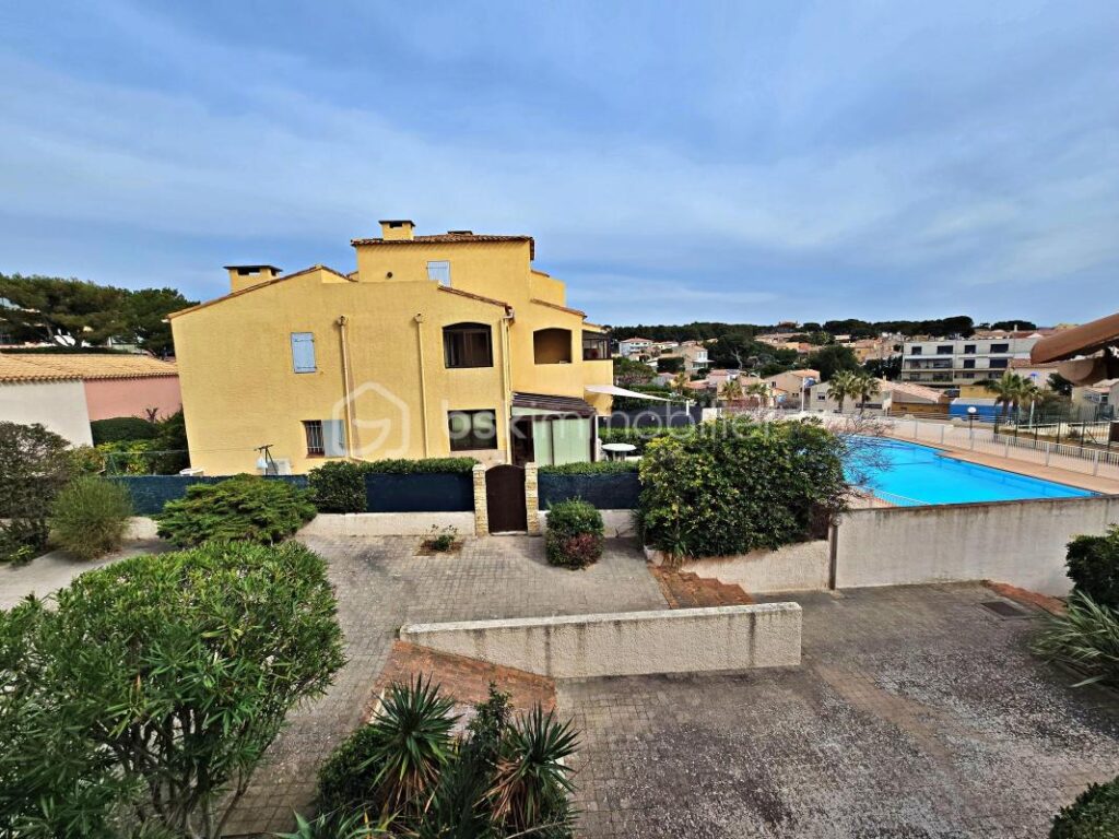 Exclusivité – Baisse de prix, à saisir ! Studio 28 m² vue mer, sans vis-à-vis, au calme absolu – 1 pièce – 1 chambre – 28 m²
