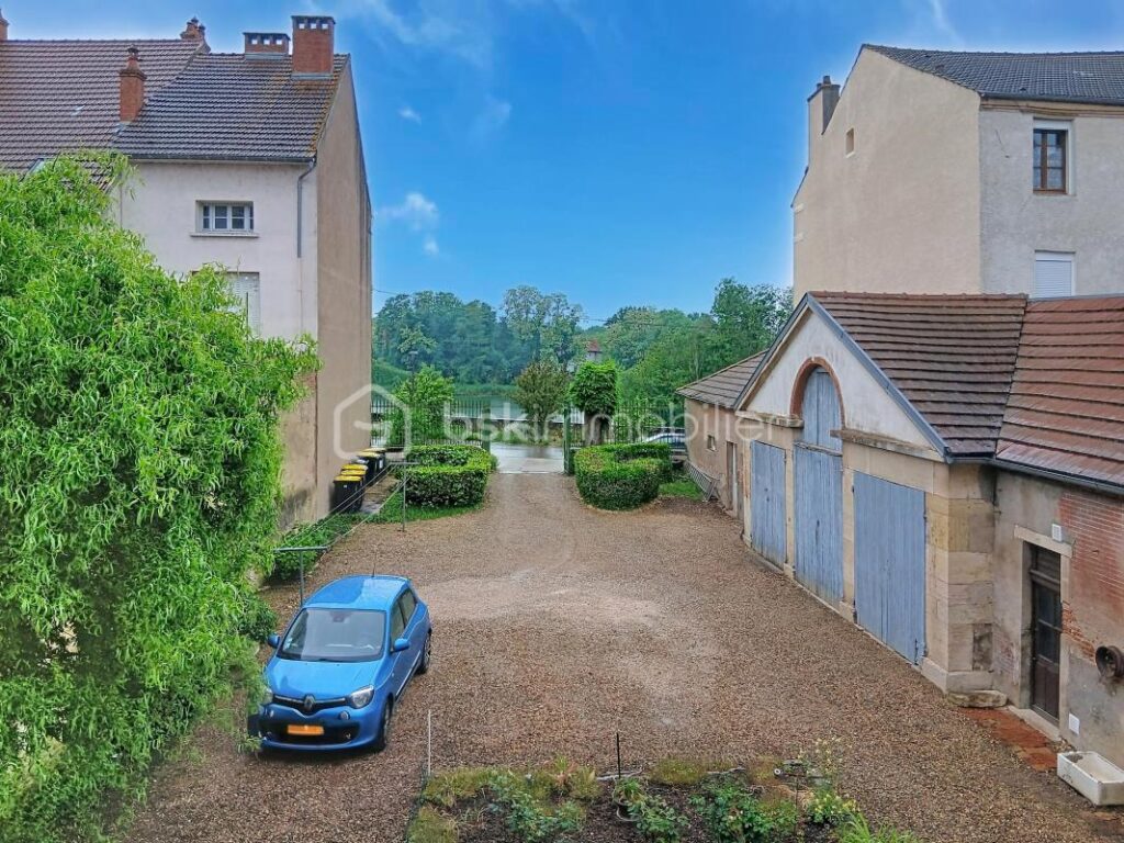 Appartement de 89m² en duplex – 3 pièces – 2 chambres – 88 m²