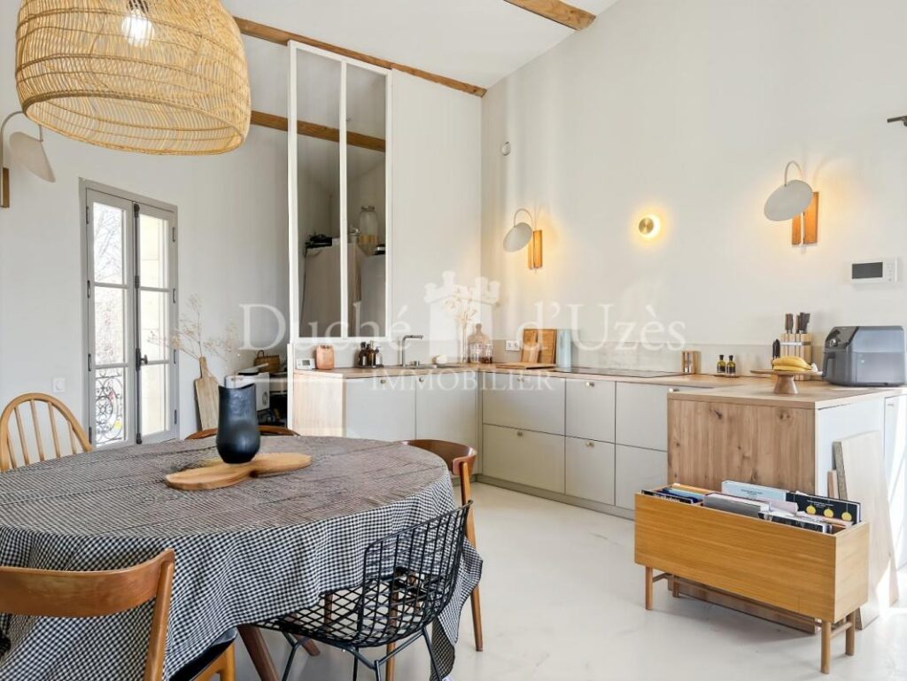 Maison – 5 pièces – 4 chambres – 131 m²