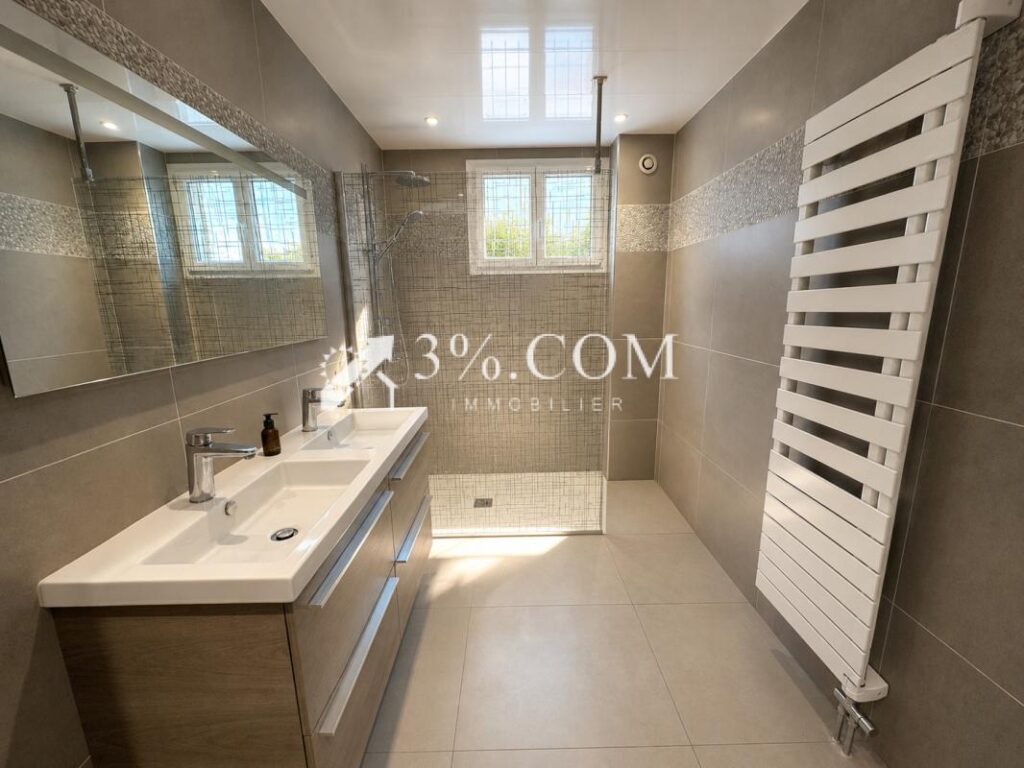 MAISON – 190 M2 – 6 CHAMBRES – JARDIN – DAMELEVIERES – 9 pièces – 6 chambres – 190 m²