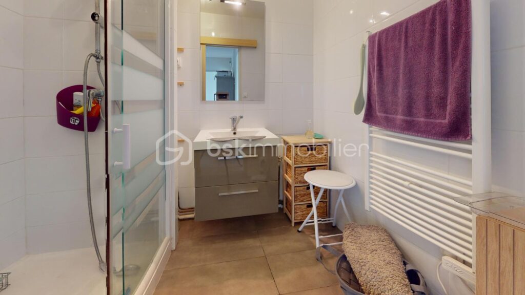 Appartement lumineux de 61m² – 3 pièces – 2 chambres – 60 m²
