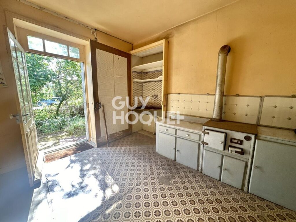 Maison à rénover – 4 pièces – 3 chambres – 110 m²