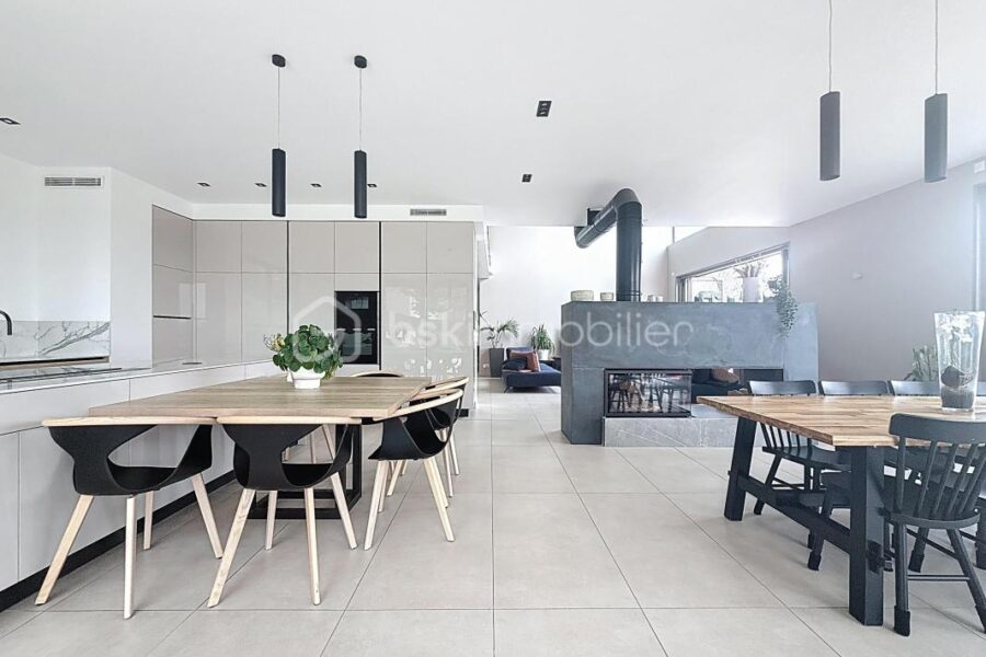 Maison à vendre à Carrieres sur seine