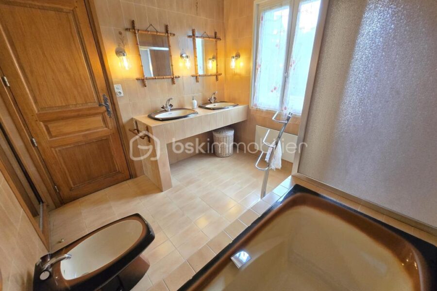Maison à vendre à Gouarec