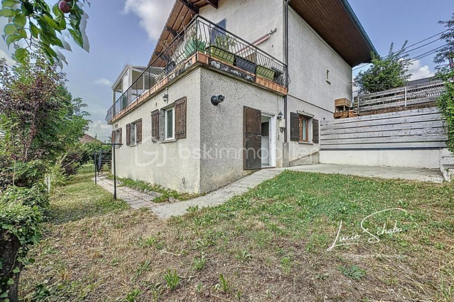 Appartement à vendre à Sales