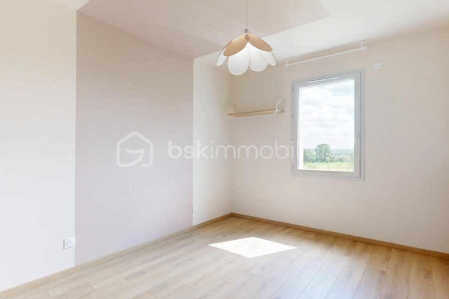 Maison à vendre à Saint-Bonnet-Briance — Vue nature — photo 10