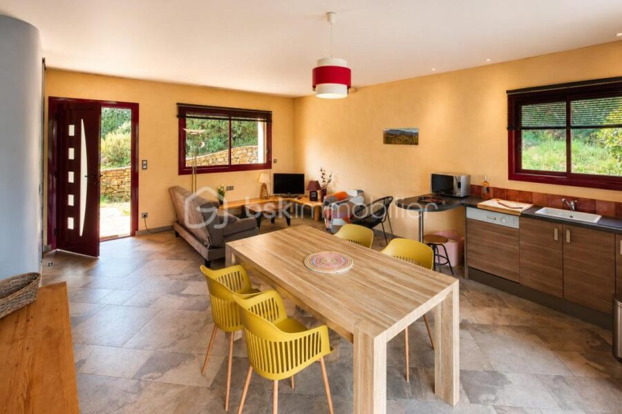 Maison à vendre à Premian