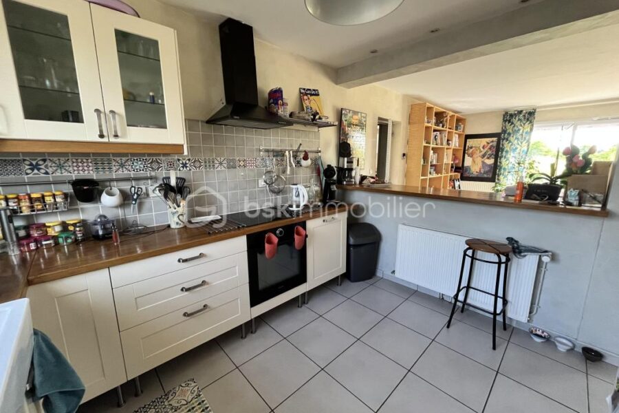 Maison à vendre à Champvoux