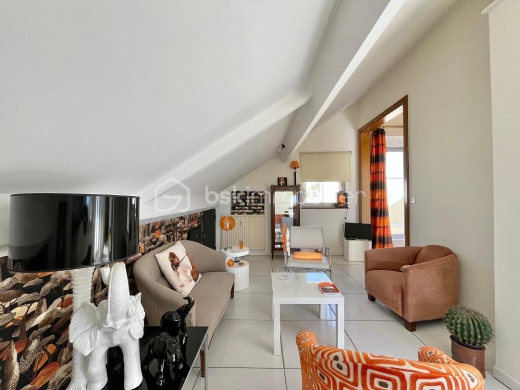 DIJON Montchapet : Dernier étage/terrasse appartement duplex 64m² – 1 chambre avec piscine et garage – 2 pièces – 1 chambre – 63 m²