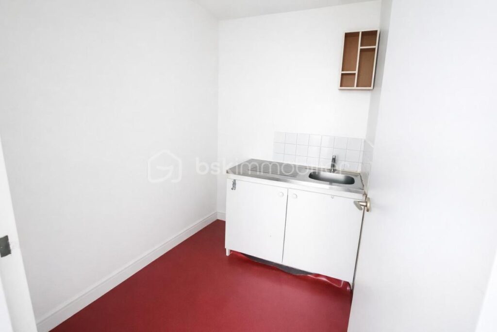 Paris 13ème – 2 pièces calme, lumineux sans vis à vis avec parking et cave – DPE : C – 2 pièces – 1 chambre – 42 m²