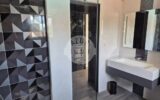 LOCATION – Villa Lascours 135m² sur 2200m² de terrain avec piscine et garage – 4 pièces – 3 chambres – 135 m²