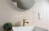 NOUVEAUTE COUP DE COEUR! Une opportunité rarissime : Votre refuge &lsquo;pieds dans l&rsquo;eau&rsquo; – 5 pièces – 2 chambres – 102 m²