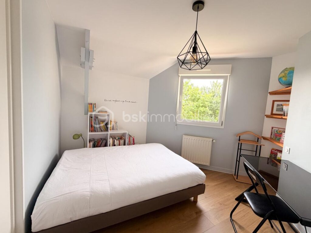 Maison 138m2 4 chambres + 1 bureau – 7 pièces – 4 chambres – 138 m²