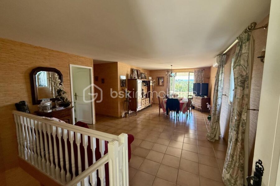 Maison à vendre à Saint raphael