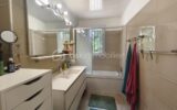 Maison 230 m² 3 appartements , 1 T4, 1 T2, 1 studio sur 3500 m² de terrain – 8 pièces – 5 chambres – 250 m²