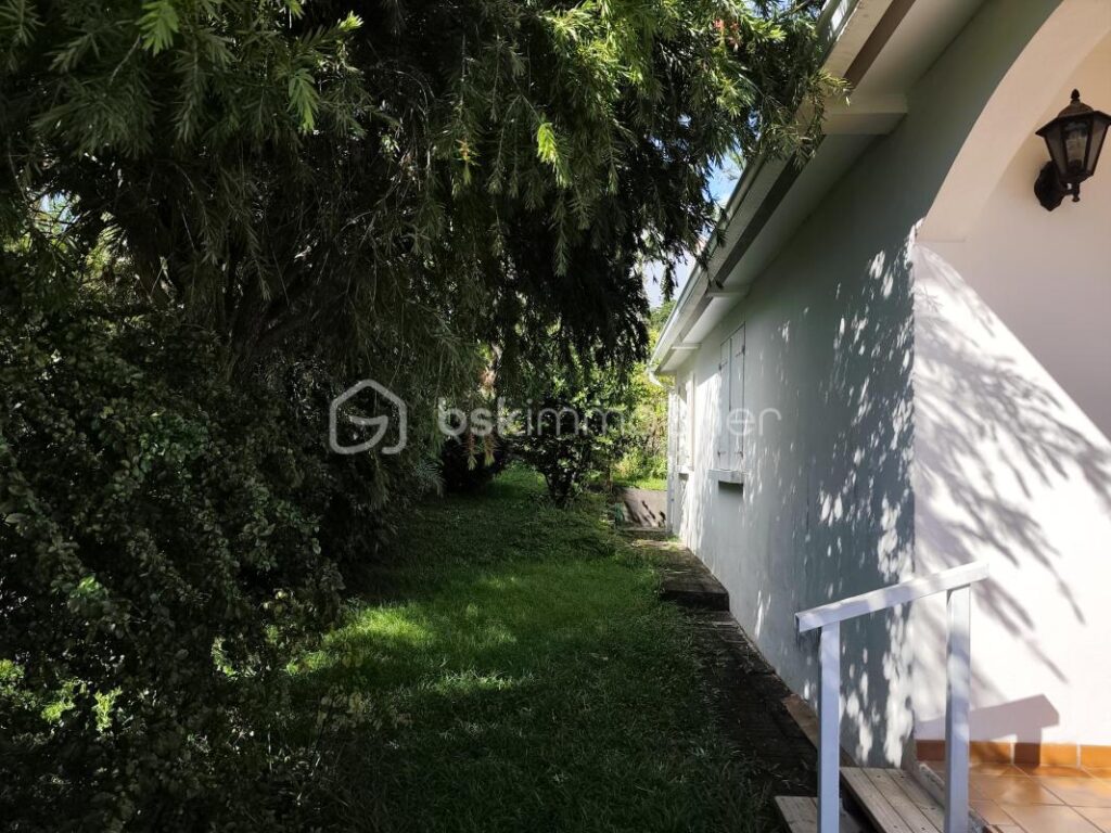 ✨ Maison avec vue mer à Mongaillard, Saint-Denis ✨ – 4 pièces – 3 chambres – 103 m²