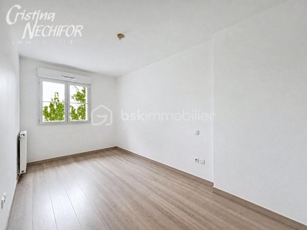 À VENDRE – APPARTEMENT 3 PIÈCES, RÉSIDENCE 2013 – SERRIS (77700) – 3 pièces – 2 chambres – 70 m²