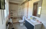 Maison familiale avec piscine et dépendance sur 1000m2 de terrain – 6 pièces – 4 chambres – 160 m²