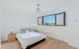 *** VILLA CONTEMPORAINE DE 130M2 AVEC GARAGE ET PISCINE – ARPAILLARGUES ET AUREILLAC *** – 5 pièces – 4 chambres – 120 m²