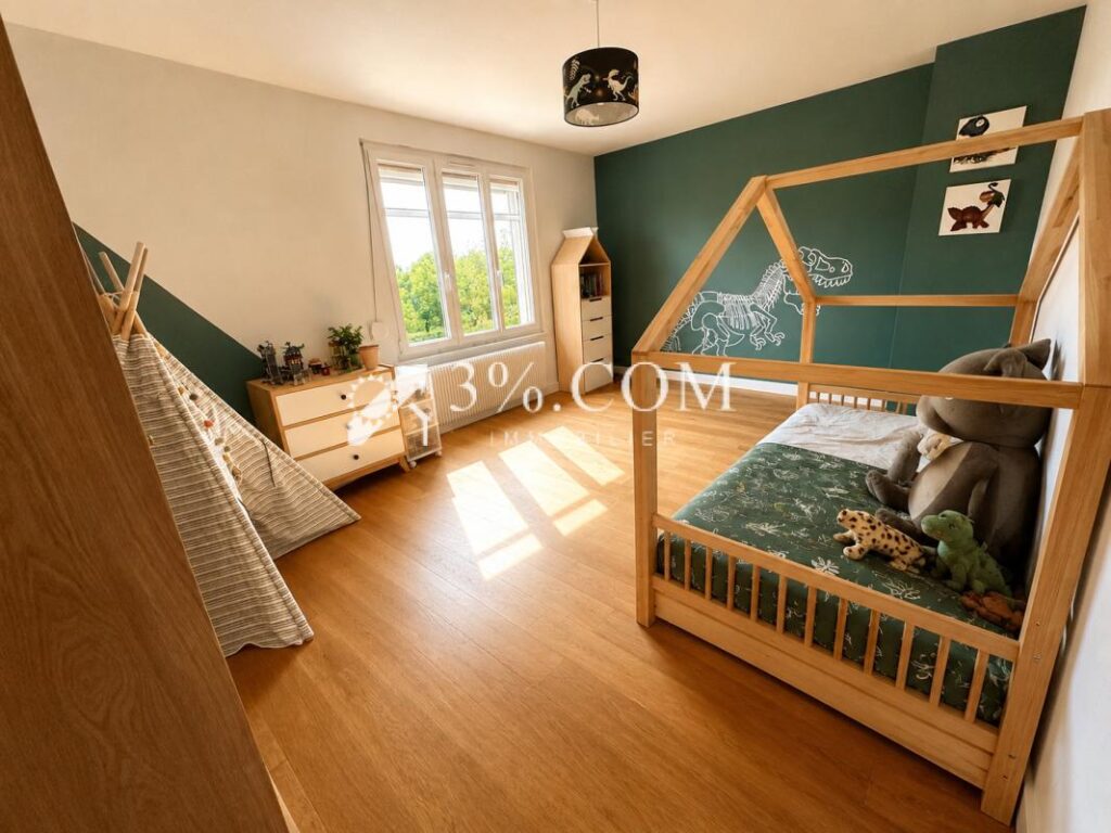 MAISON – 190 M2 – 6 CHAMBRES – JARDIN – DAMELEVIERES – 9 pièces – 6 chambres – 190 m²