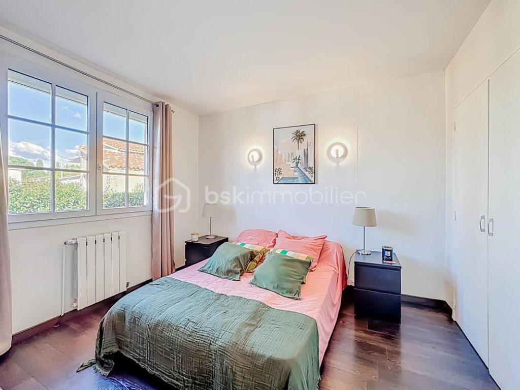 EXCLUSIVITÉ *** VILLA T5 DE 130M2 AVEC PISCINE ET APPARTEMENT INDEPENDANT À SAINT GEORGES D&rsquo;ORQUES *** – 5 pièces – 4 chambres – 130 m²