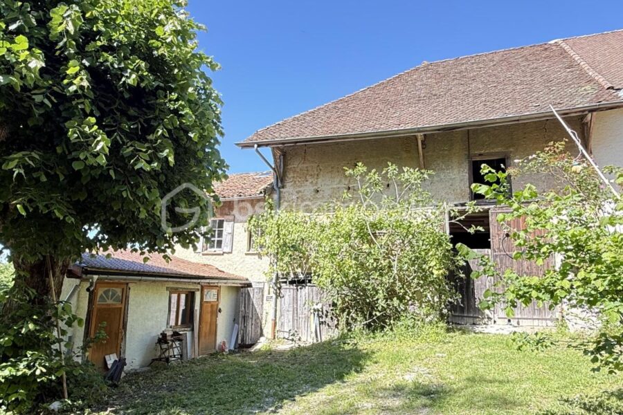 Maison à vendre à Saint geoire en valdaine