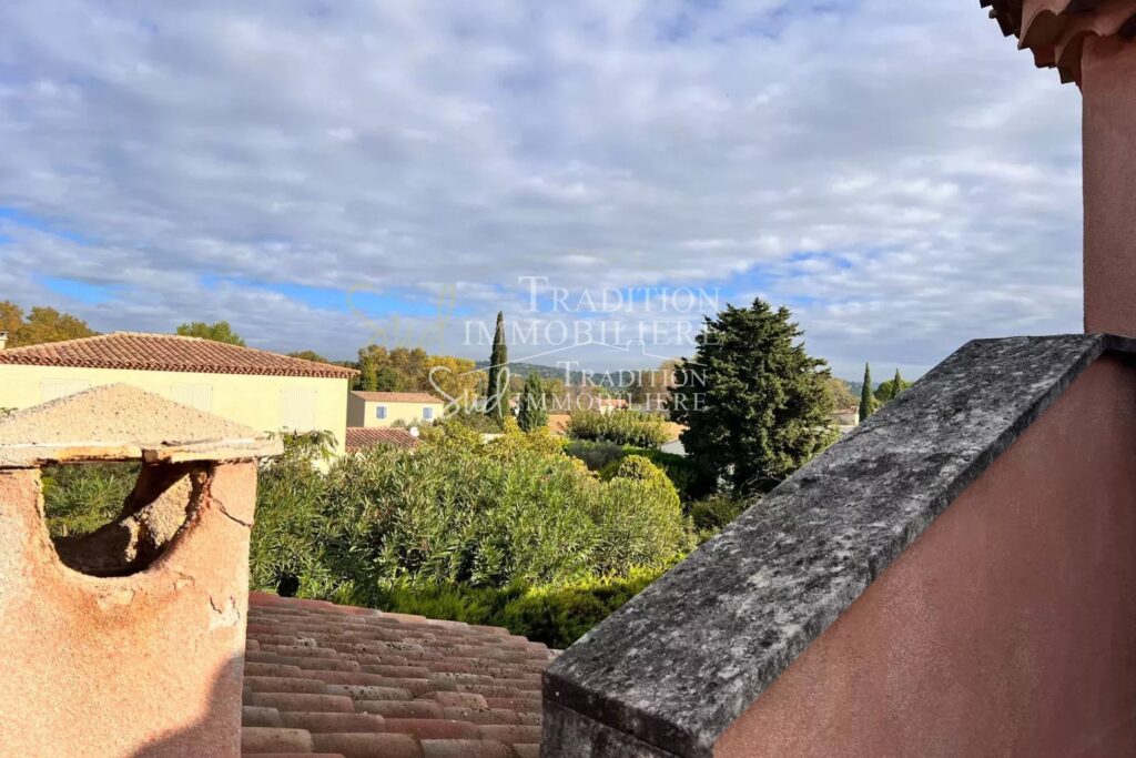 vente villa 2 Pièce(s) – 2 pièces – 3 chambres – 134.00 m²