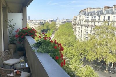 Appartement 3 pièces – 46 m² d&rsquo;espace extérieur – étage élevé – double exposition – 3 pièces – 2 chambres – 72 m²