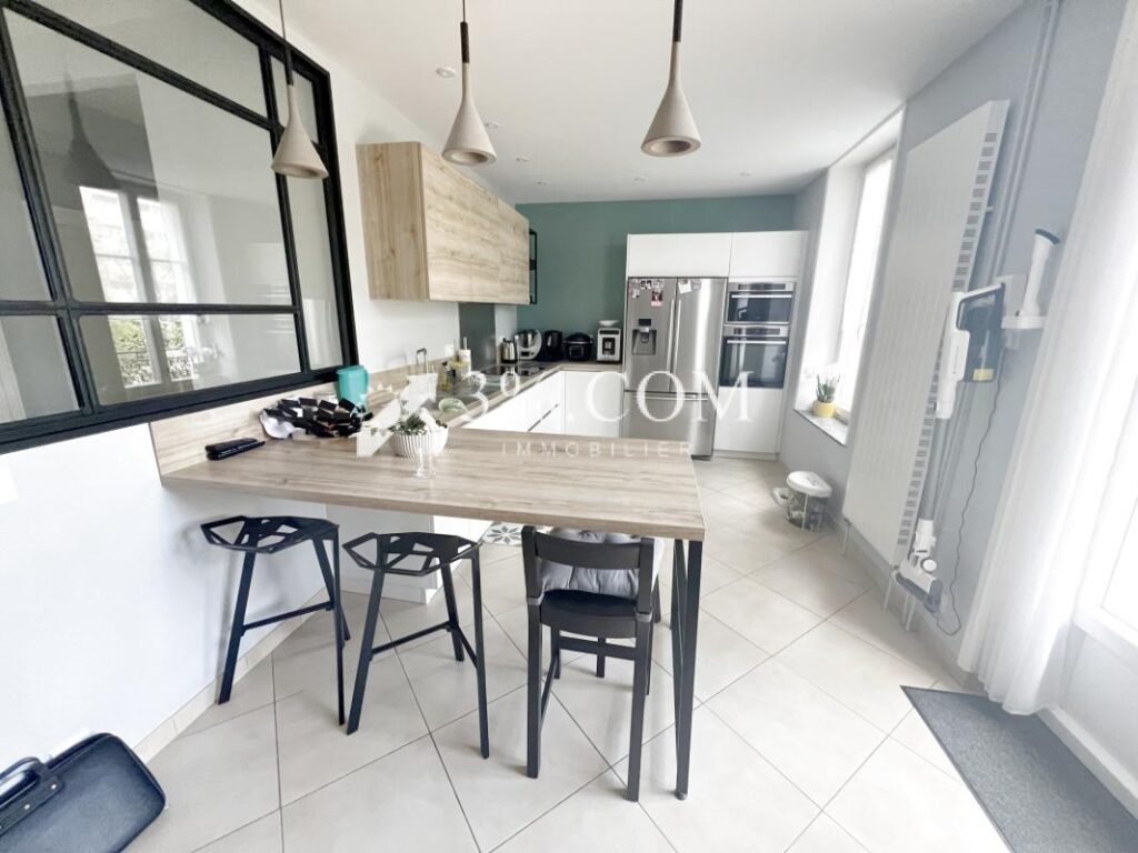 Maison de caractère de 1900 +Terrain 1300 m2 54300 Lunévill – 6 pièces – 3 chambres – 125 m²
