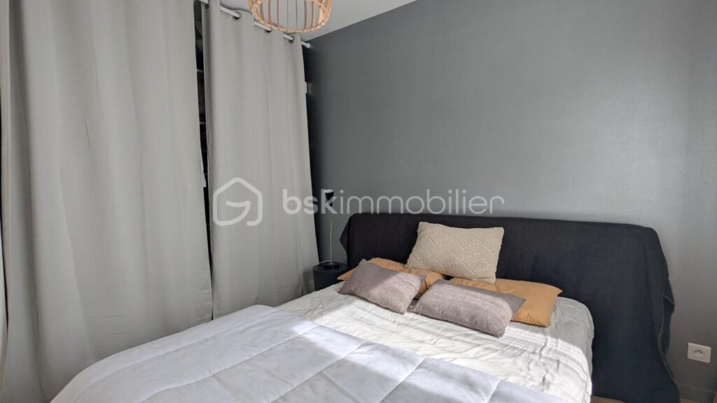 VILLA D&rsquo;ARCHITECTE – 6 pièces – 4 chambres – 163 m²