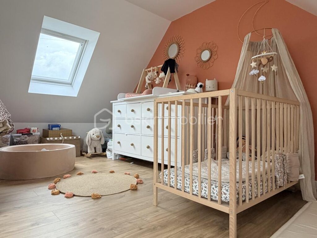 NOUVEAUTE COUP DE COEUR! Une opportunité rarissime : Votre refuge &lsquo;pieds dans l&rsquo;eau&rsquo; – 5 pièces – 2 chambres – 102 m²