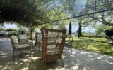 Mas de caractère de 250m2 – 6ch – sur 10000m2 au calme absolu – Cadre provençal d’exception à proximité du Golf de Pont Royal – 7 pièces – 6 chambres – 226 m²