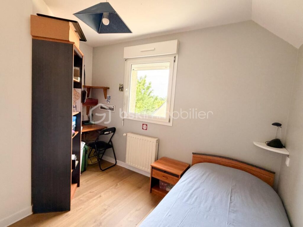 Maison 138m2 4 chambres + 1 bureau – 7 pièces – 4 chambres – 138 m²