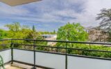 Appartement F2 lumineux – 2014 – Dernier étage avec balcon et parking sécurisé – 2 pièces – 1 chambre – 41 m²
