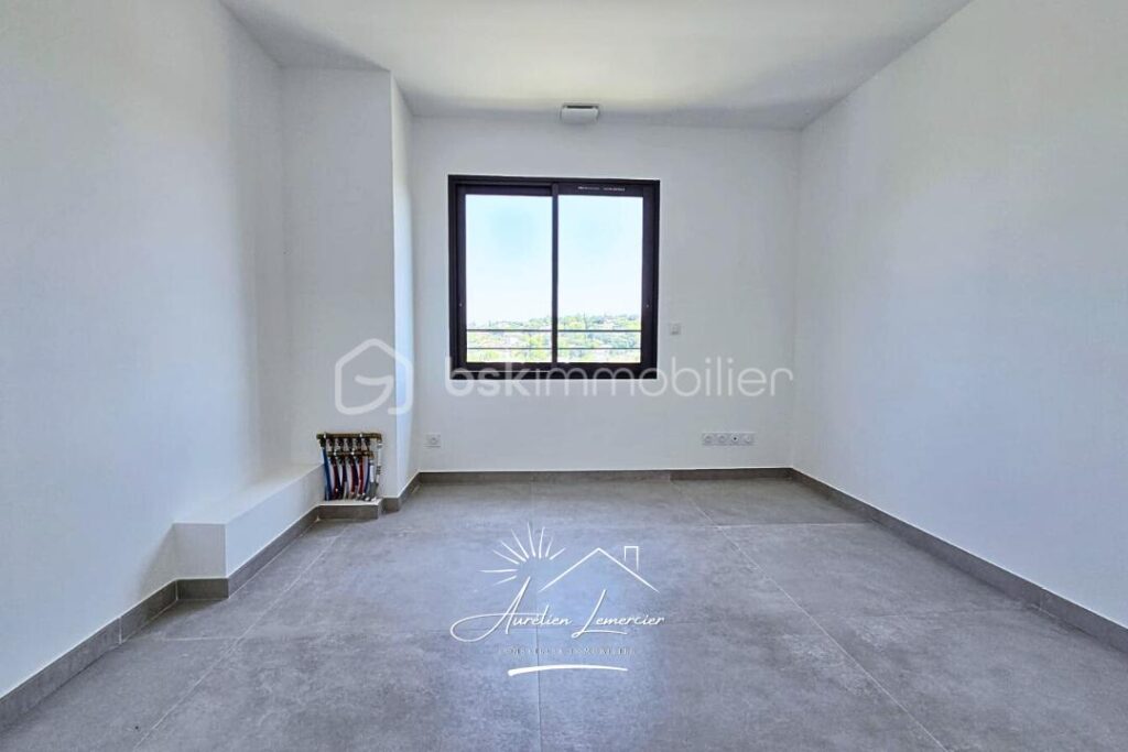 Villa 5 pièces de 147 m2 – Poulx – 5 pièces – 4 chambres – 147 m²