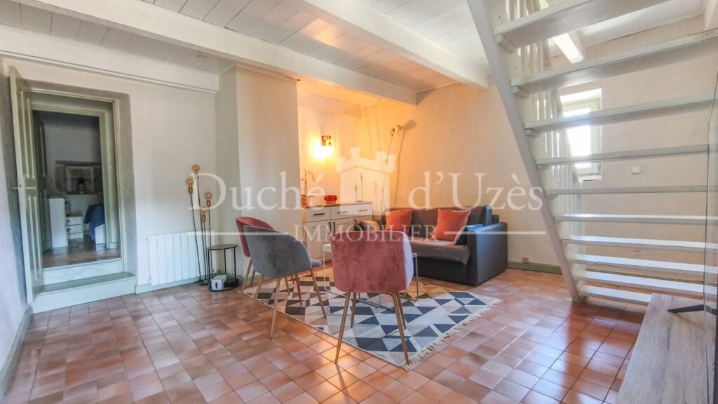 Maison de caractère – 6 pièces – 4 chambres – 180 m²