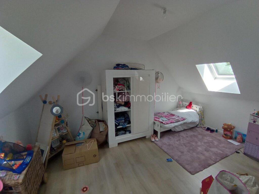 SUPERBE APPARTEMENT T5 DUPLEX AVEC 3 CH.+ 2 SDB+ GRAND JARDIN, EN DERNIER ETAGE DE 2024 – 5 pièces – 3 chambres – 129 m²